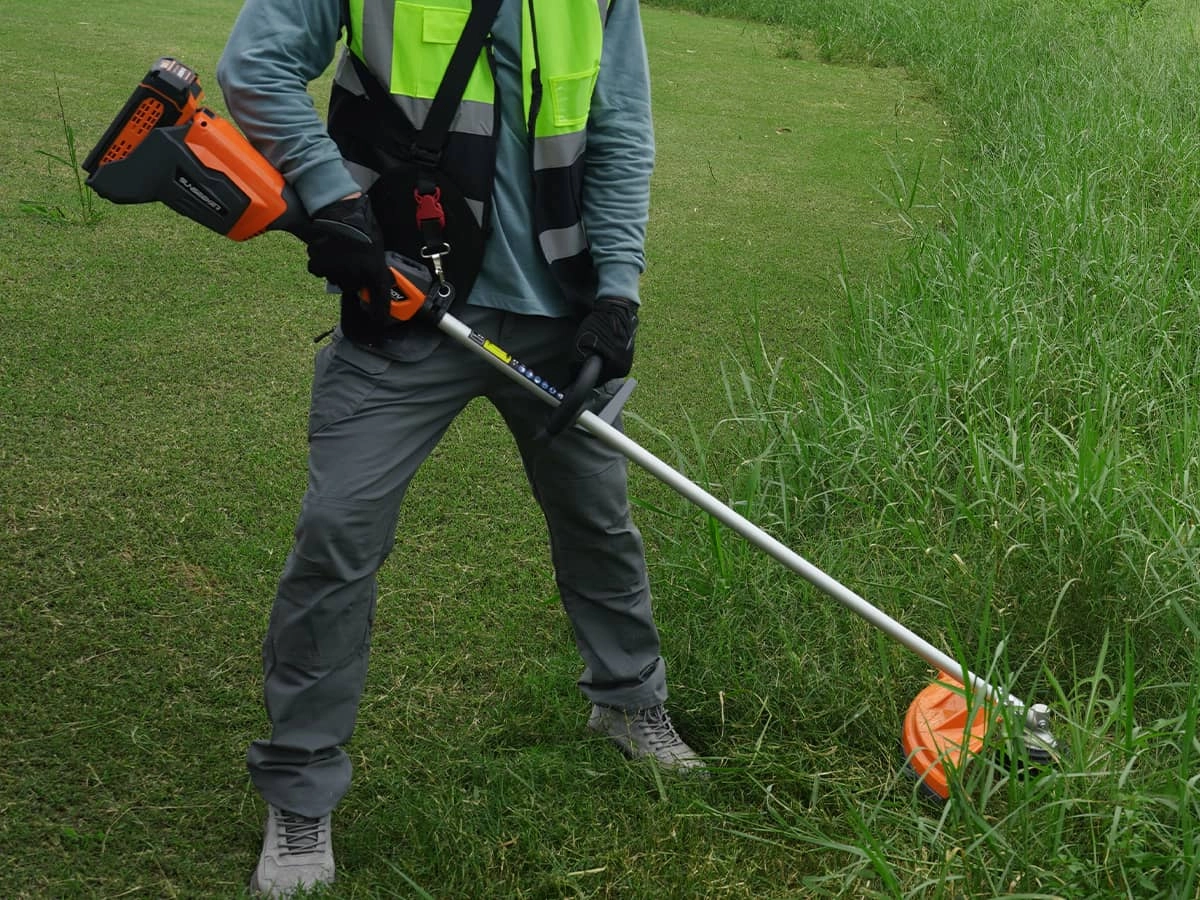 grass-trimmer-&-brush-cutter-6